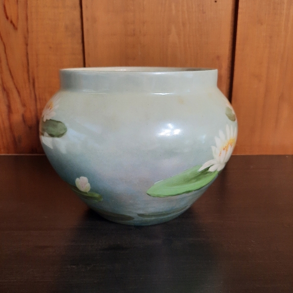 Vintage Limoges France T&V Tressemann & Vogt Handpainted Signed Planter - Picture 4 of 16